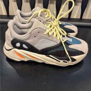 Yeezy 700 Wave Runners